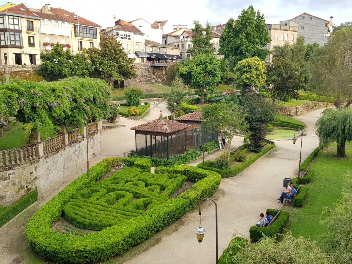 Piso Rosalia De Castro Lägenhet Allariz Exteriör bild